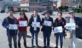 Galiza Nova e BNG fan unha campaña informativa do plan de transporte RiberBUS entre a mocidade